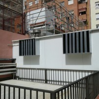 Instal·lació de pantalla acústica per equips de climatització a Barcelona